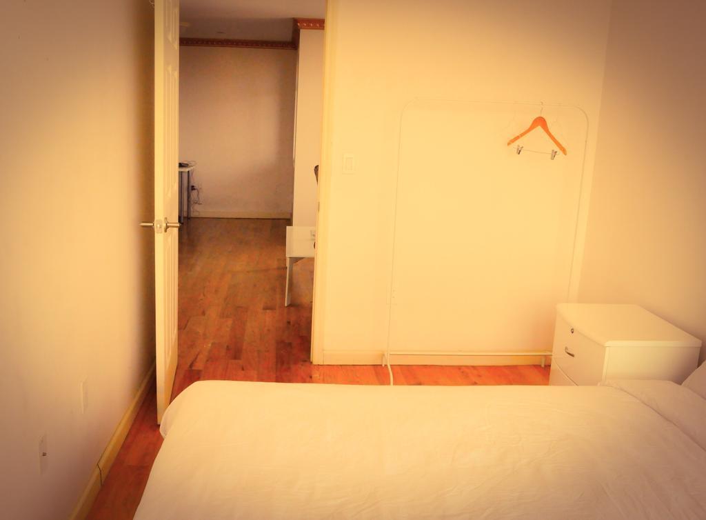 Anyi Guesthouse In Flushing New York Room photo